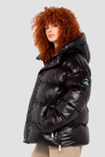 Black oversized hooded down jacket with sleeve patch - Image n°2