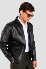 Black leather jacket with shirt collar and flap pockets - Image n°4