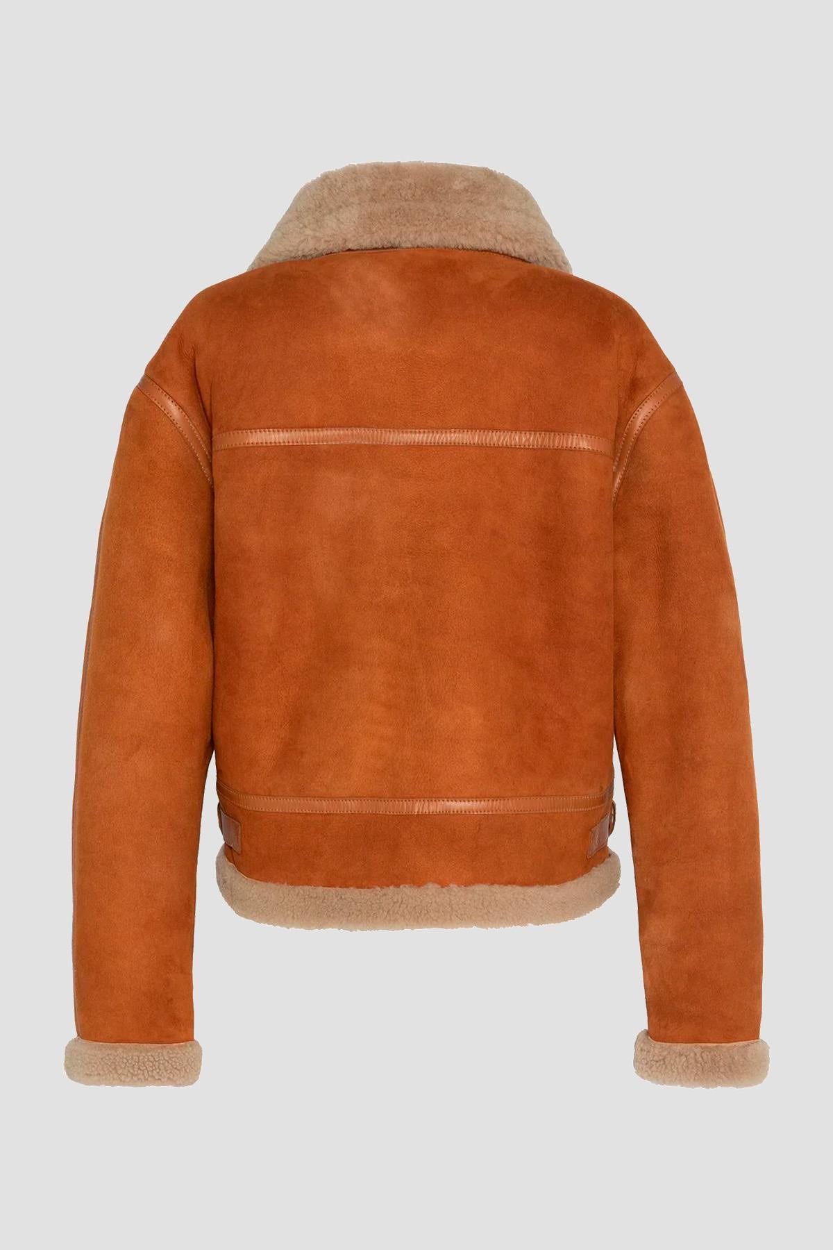 Schott's cinnamon shearling bomber. Cropped, cosy, and stylish. - Image n°5
