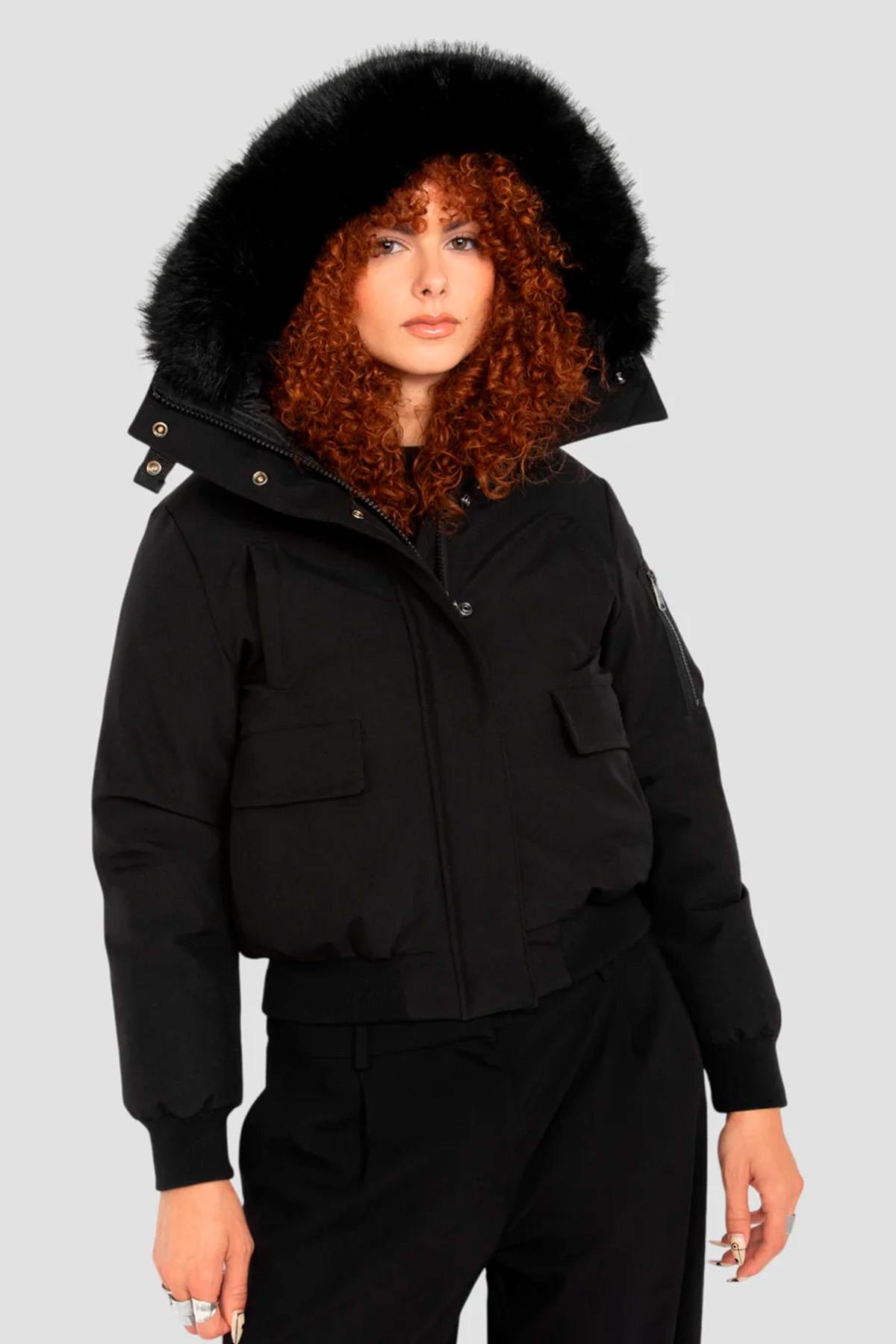 Short black snorkel jacket with hood - Image n°2
