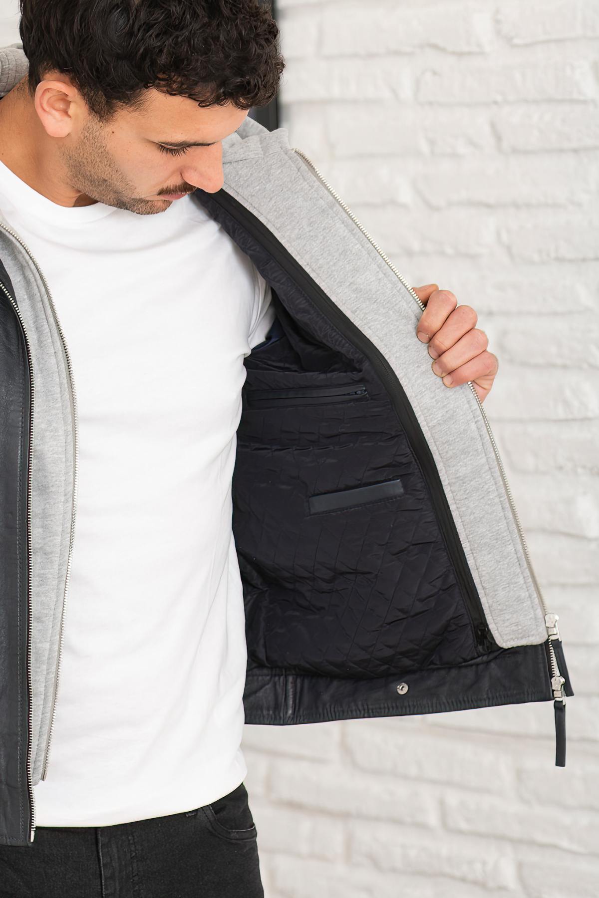 Slim-fit sheep leather biker jacket with a detachable jersey hood. - Image n°8