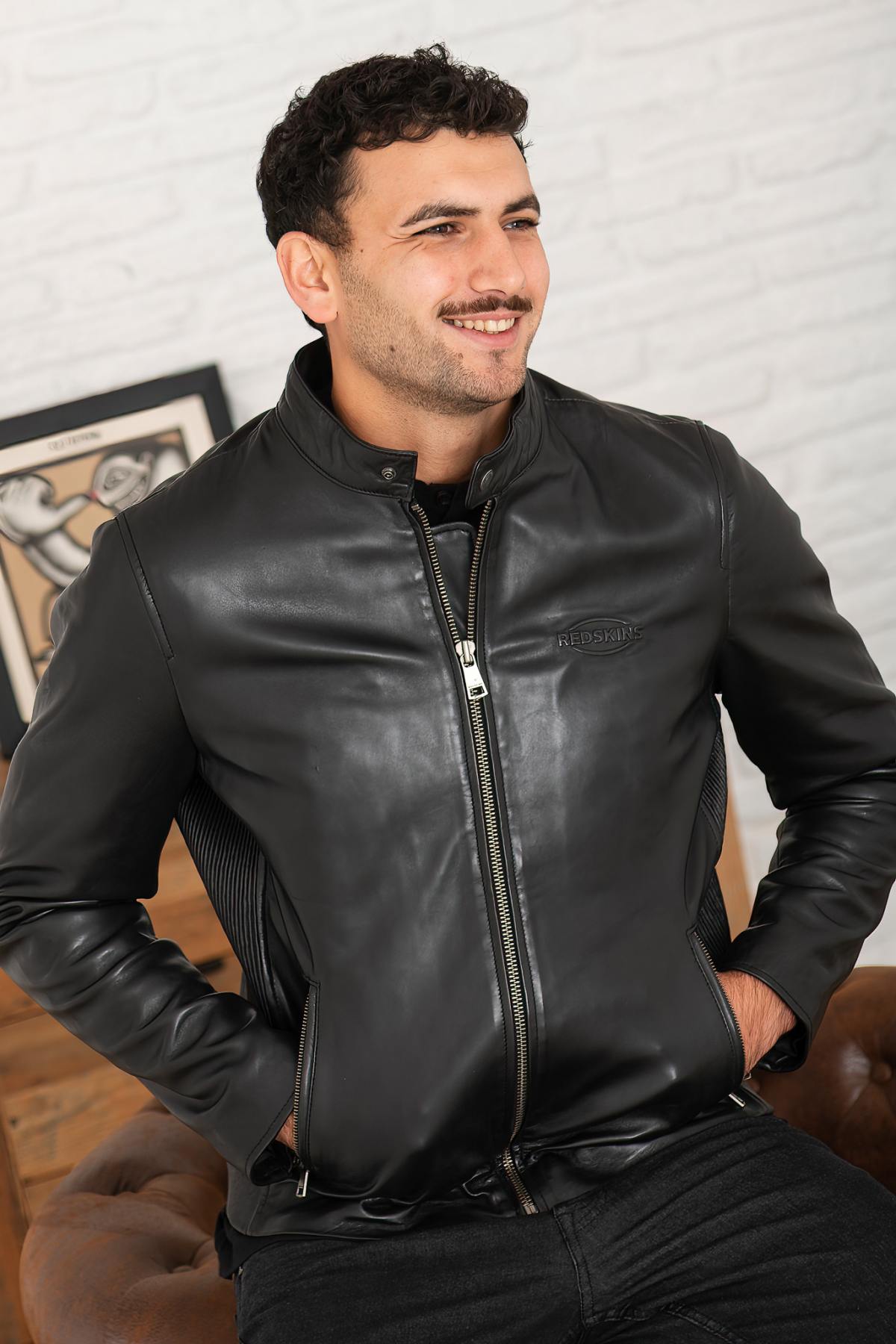 Black leather biker jacket with embossed Redskins logo - Image n°8