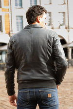 Navy blue aviator style leather jacket with shirt collar - Image n°5