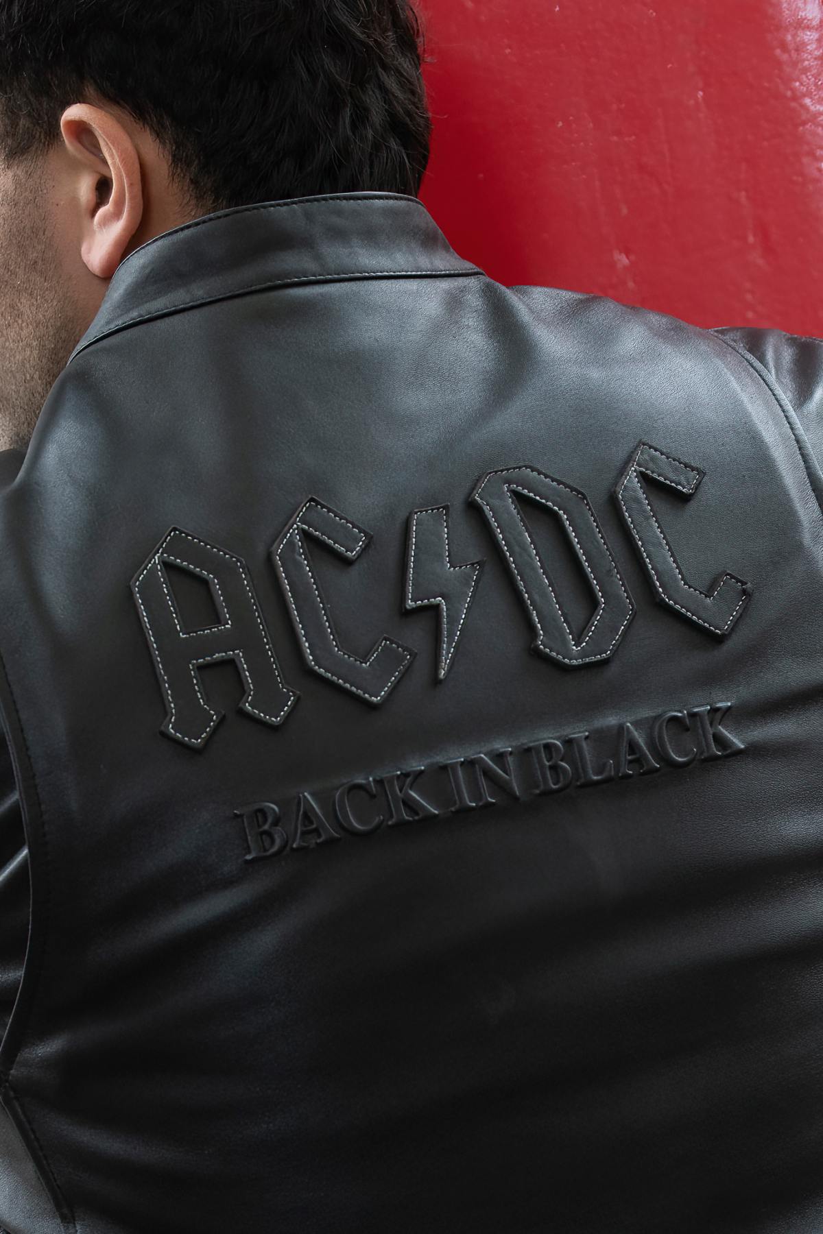 Sheep nappa jacket-AC/DC's *Back in Black* tribute, embossed logos. - Image n°4