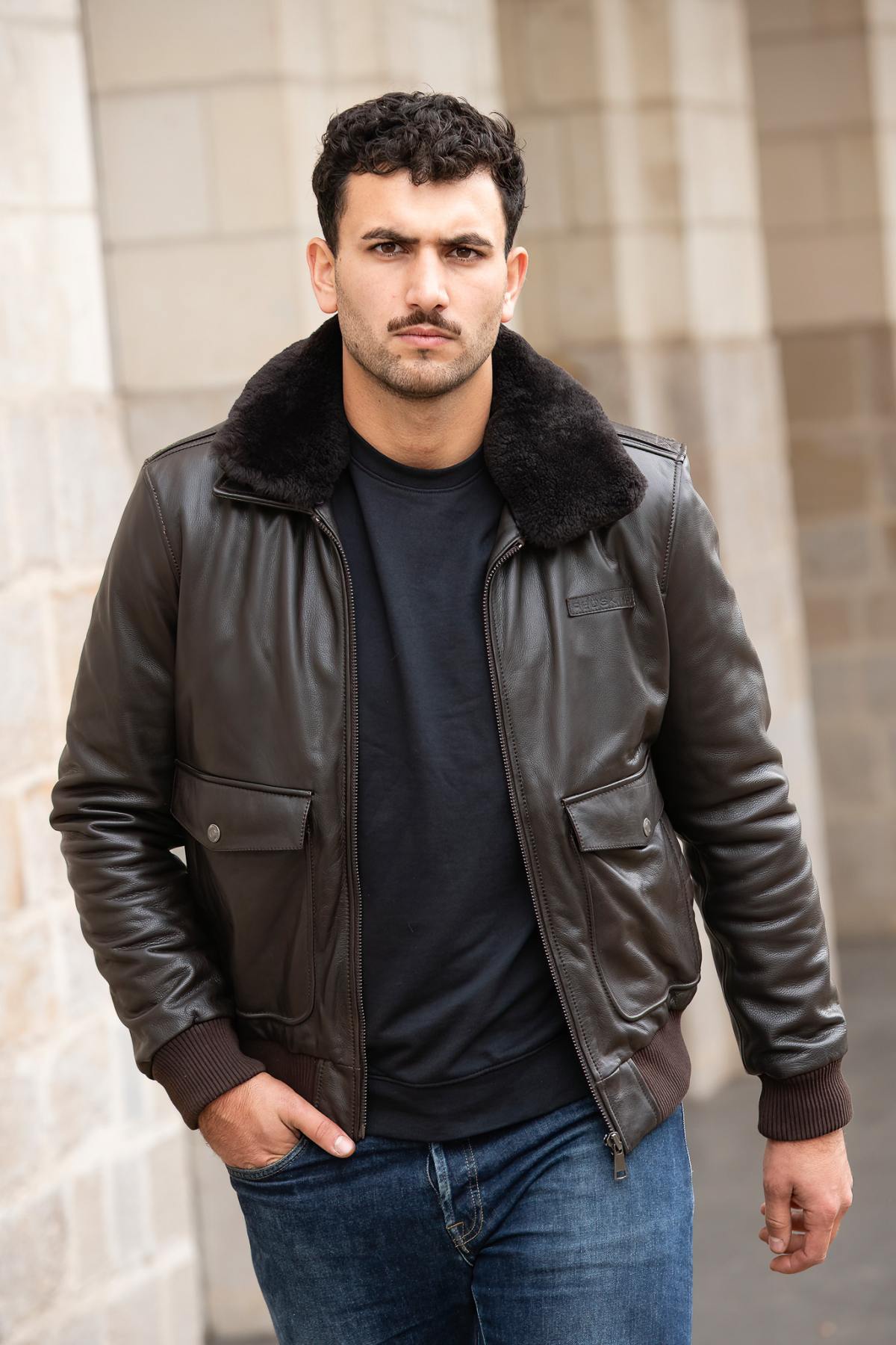 Deep brown leather bomber jacket - Image n°3
