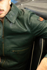 Fir green leather shirt collar jacket - Image n°3