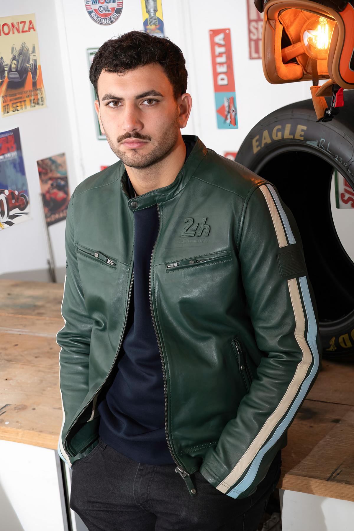 24H Le Mans sheep leather jacket in moss green. A racing legend. - Image n°10