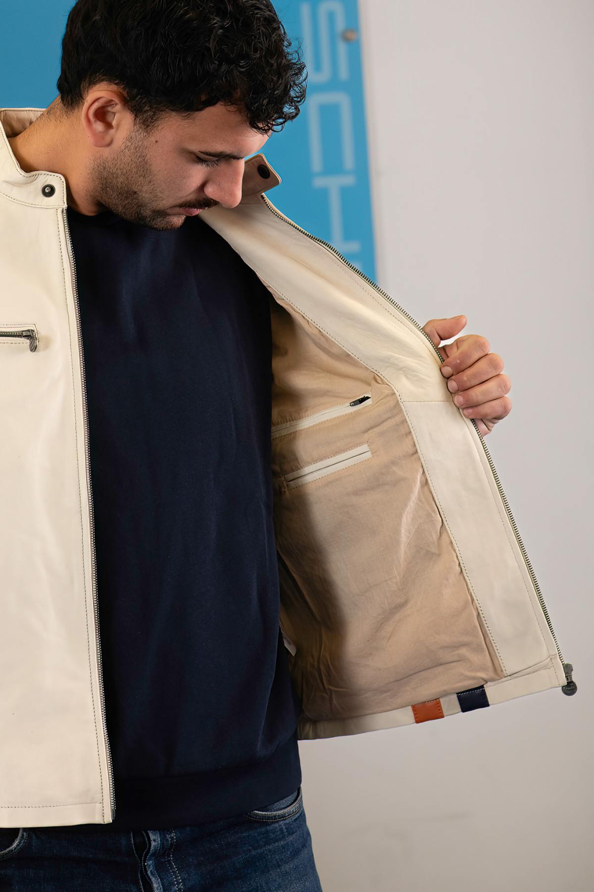 Gulf leather jacket with light beige biker collar - Image n°9