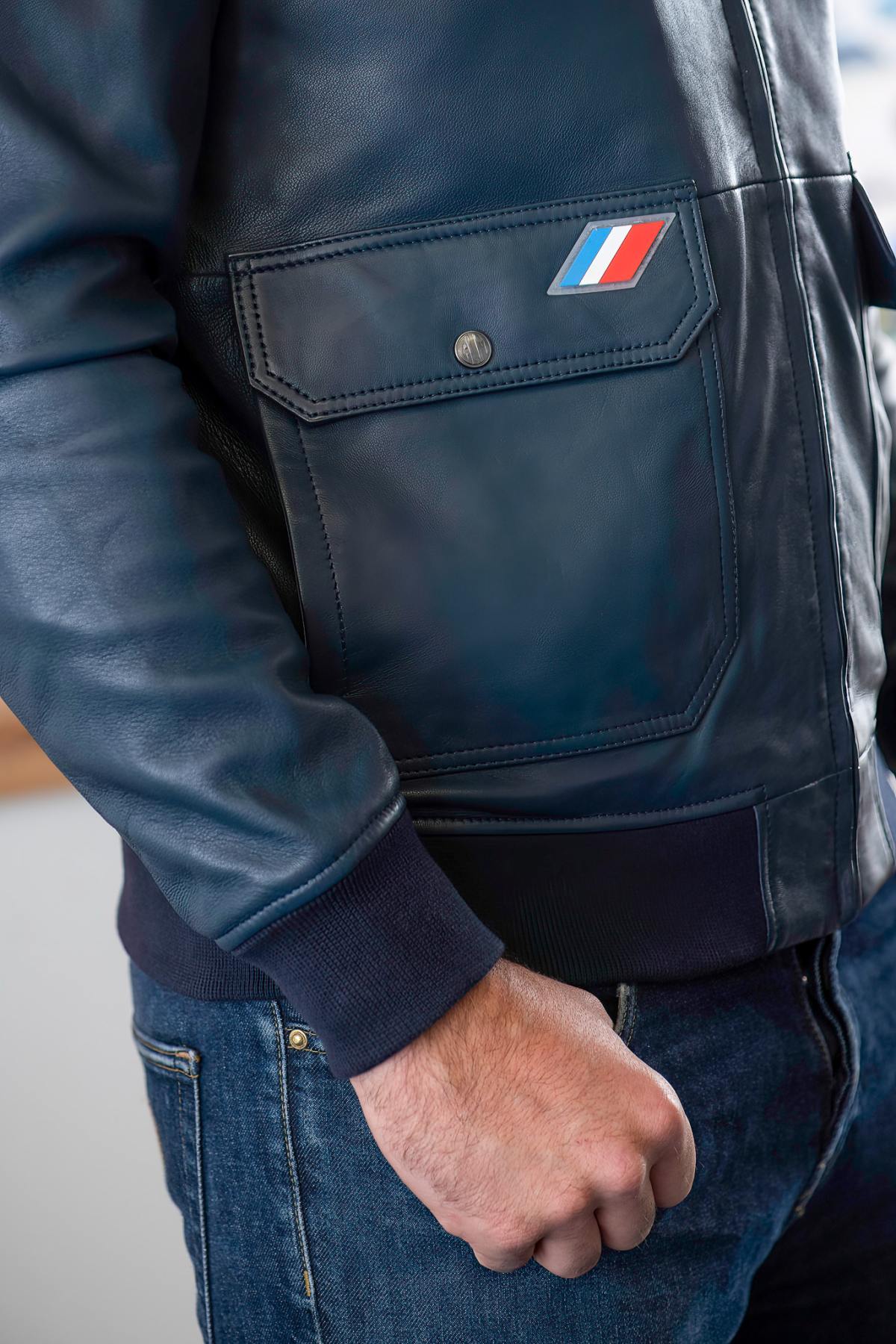 Sheepskin leather jacket in royal blue, biker collar, all-season fit. - Image n°6