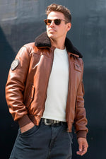 Cognac-colored leather aviator jacket of the Patrouille de France - Image n°3