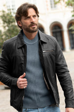 Black shirt collar jacket for men. - Image n°1