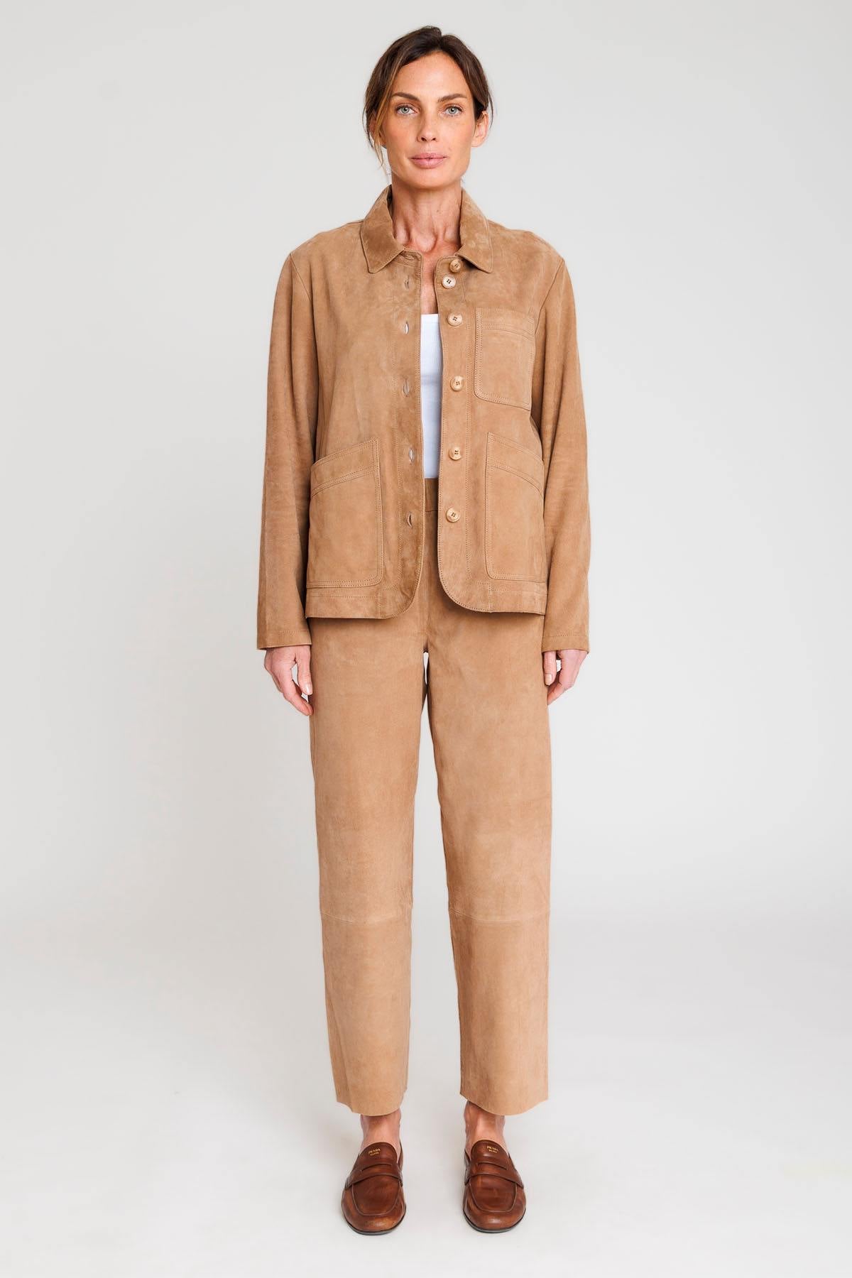 A velvety beige goatskin jacket, soft and refined for elegance. - Image n°4