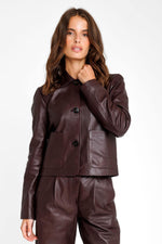 Burgundy leather jacket with shirt collar and button closure - Image n°4