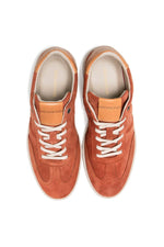 Low-top sneakers in brick-colored suede leather - Image n°3