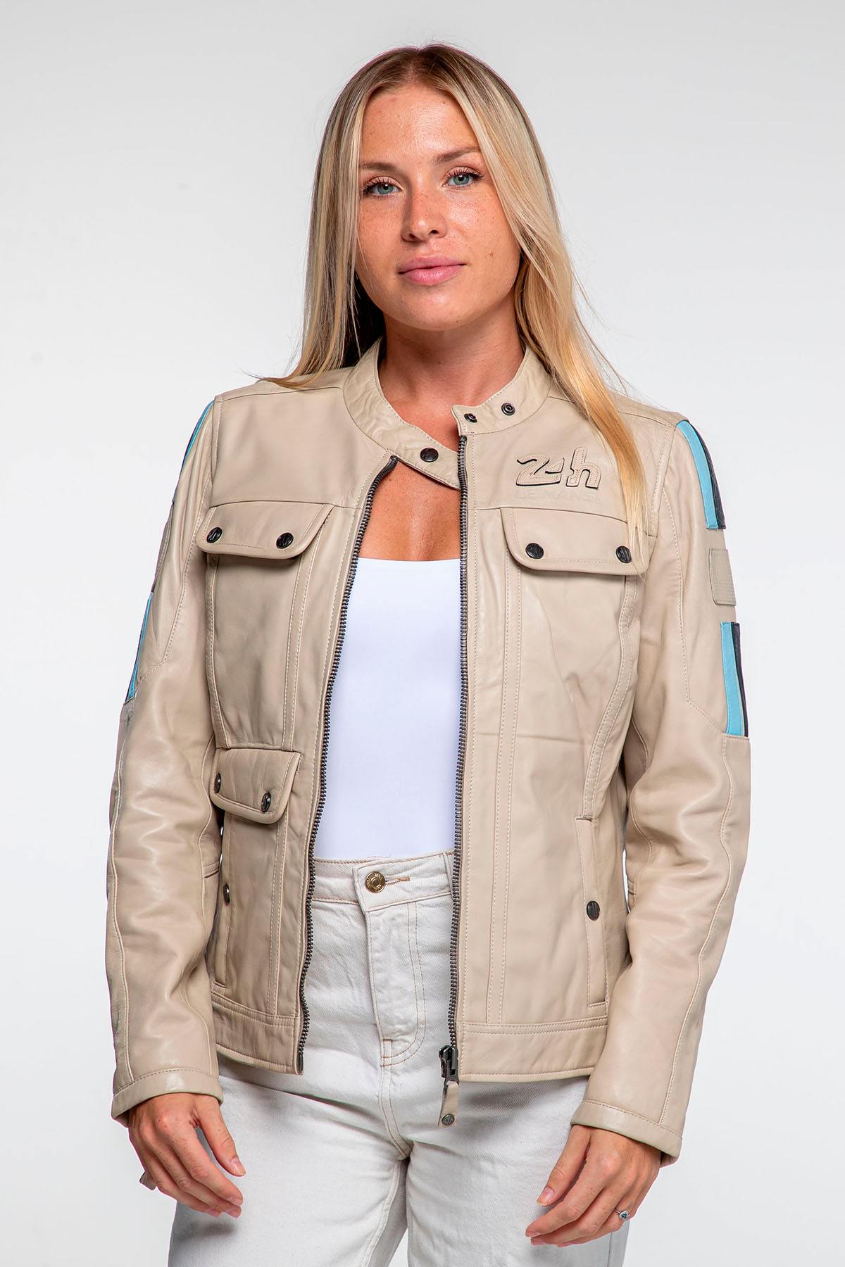 Ecru sheepskin jacket with a biker collar, inspired by motorsport. - Image n°1