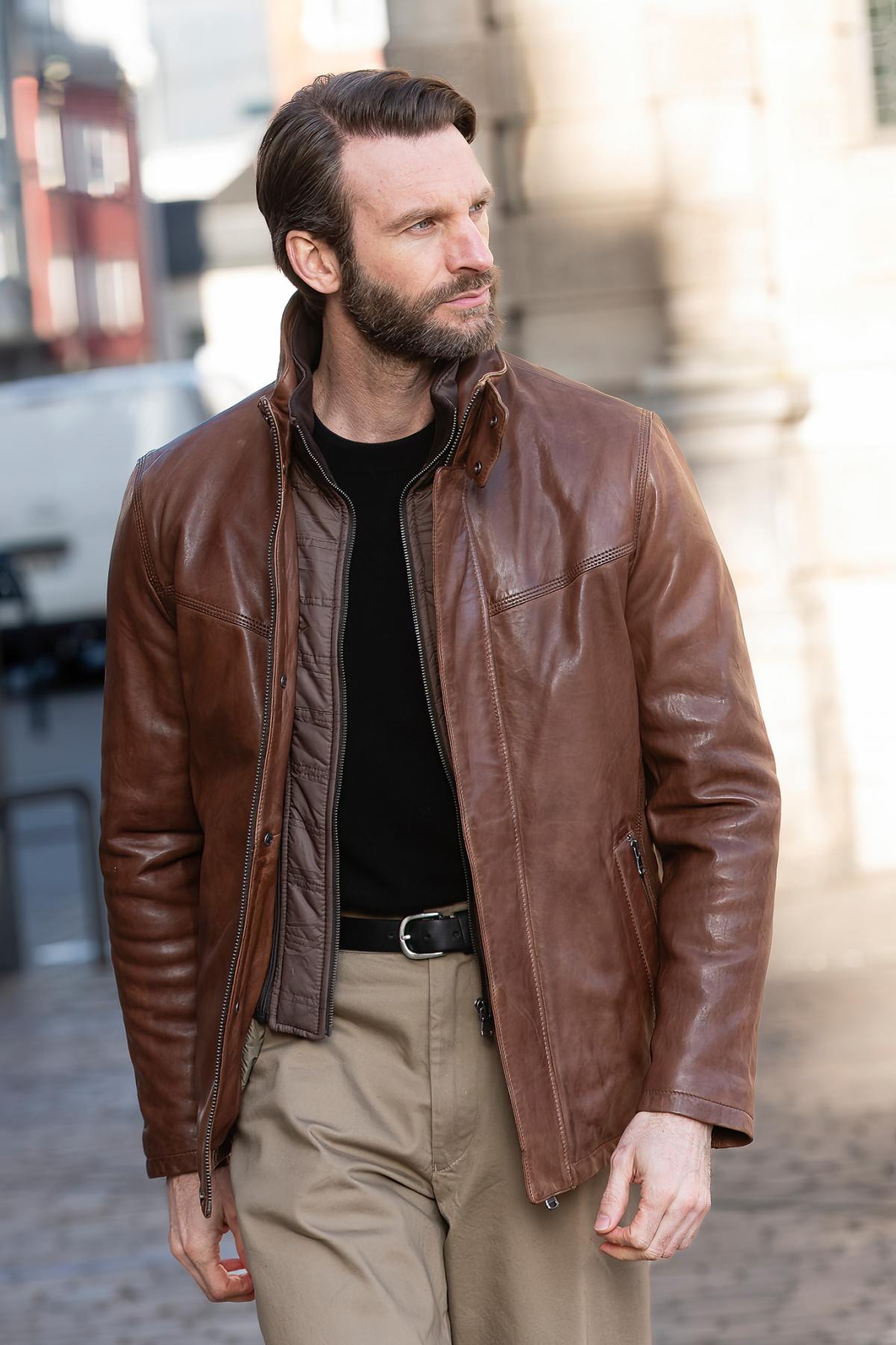 Long bison-colored leather jacket with removable facing - Image n°3