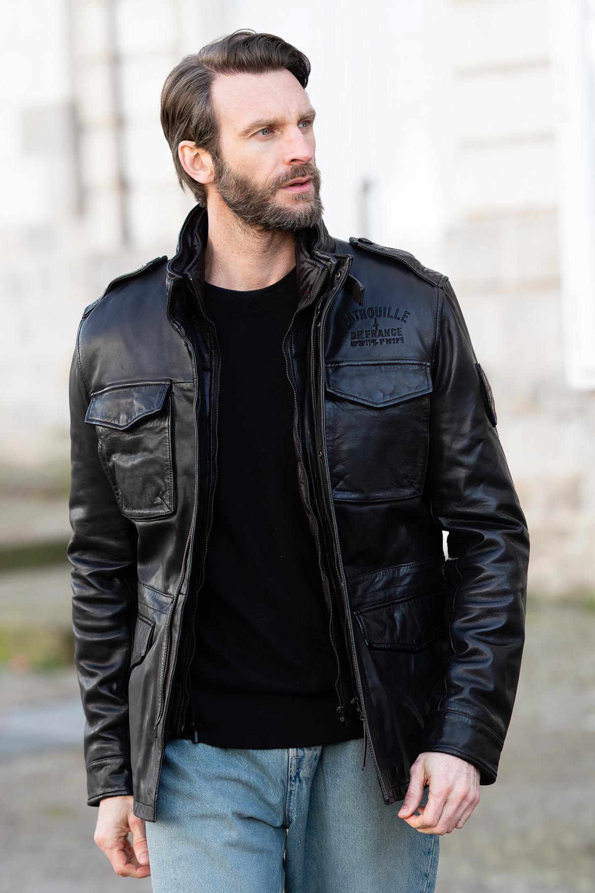 Brown multi-pocket leather jacket of the Patrouille de France - Image n°5