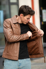 Cinnamon-colored, clean-lined, shirt-collar leather jacket - Image n°7