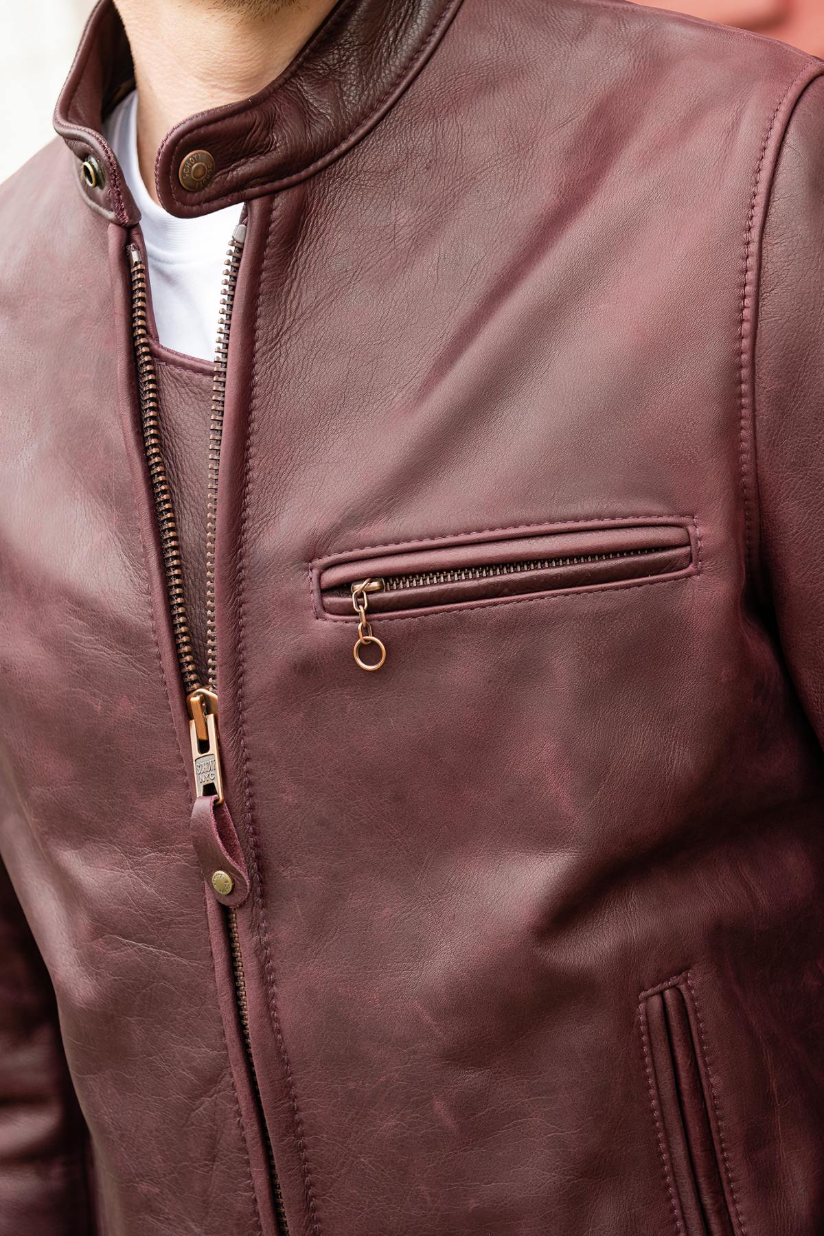 530 WINE: burgundy waxed cowhide café racer. Slim, carefully made in USA. - Image n°3