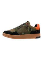 Camouflage and orange leather sneakers - Image n°1