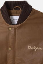Elegant caramel-colored leather teddy jacket with embroidery - Image n°6