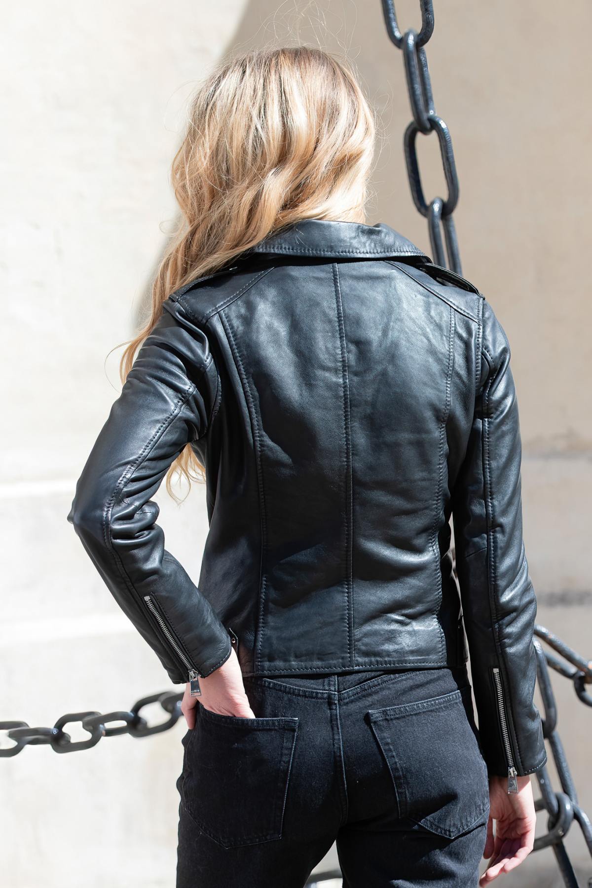 The PARIS BLACK: a slim black lambskin perfecto with rock edge. - Image n°6