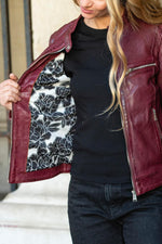 Women's dark pink leather biker-collar jacket - Image n°6