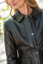 Brown leather mid-length shirt-collar jacket - Image n°2