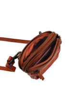 Cognac leather bag with embossed logo - Image n°3