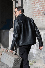 Buco J-100R leather jacket - black Napa, clean café racer lines - Image n°3