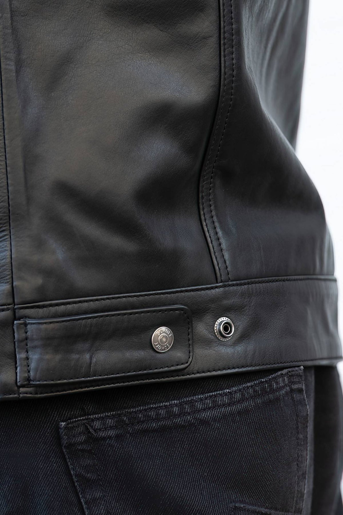 Special leather jacket celebrating 20 years of Leather-Jack.com, created in collaboration with Schott NYC - Image n°7