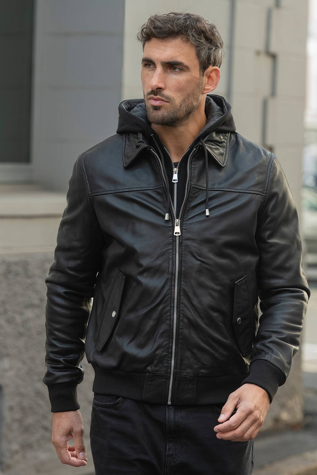 Versatile 3-in-1 black leather jacket - Image n°8