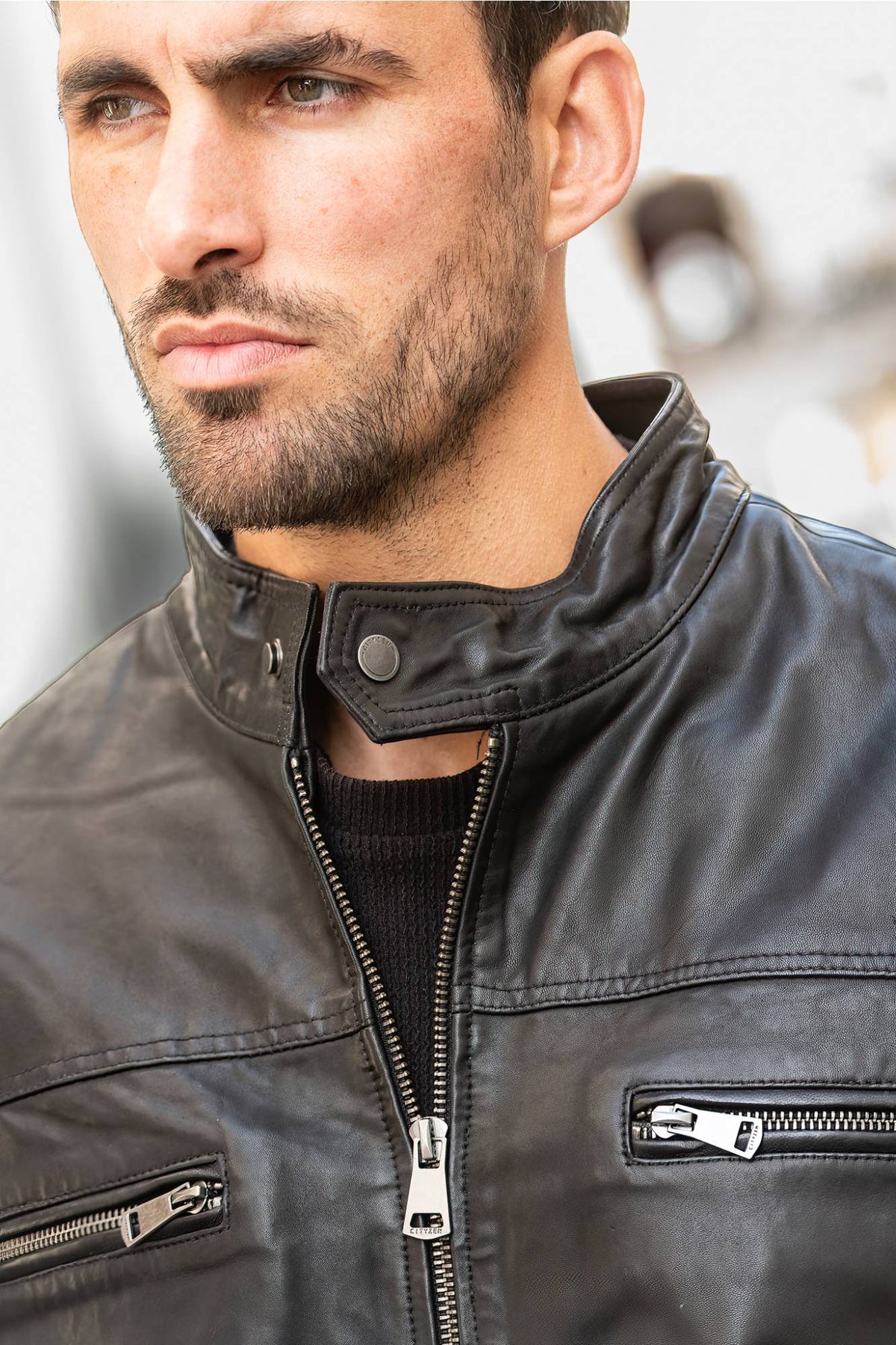 Black leather biker collar jacket - Image n°3