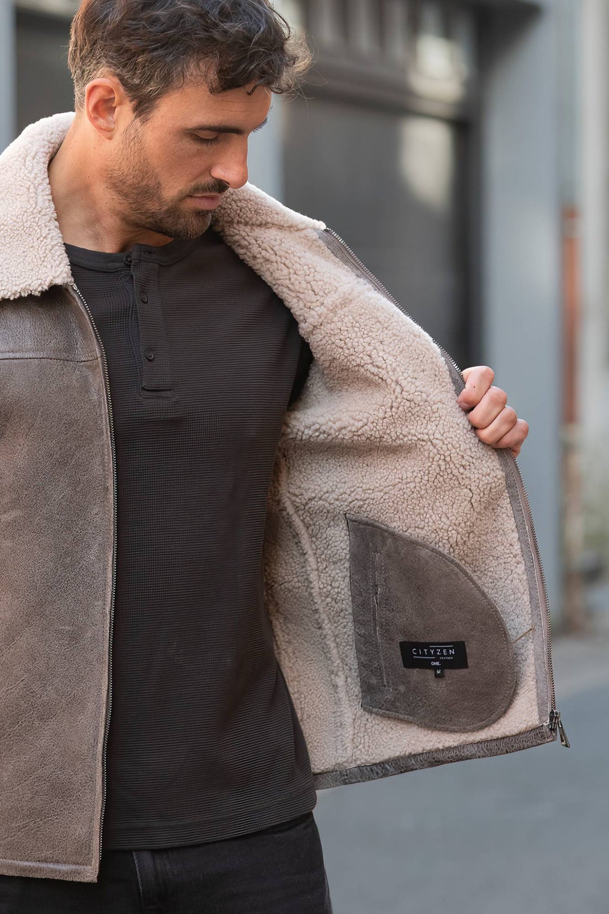 Short men's sheepskin coat - Image n°7