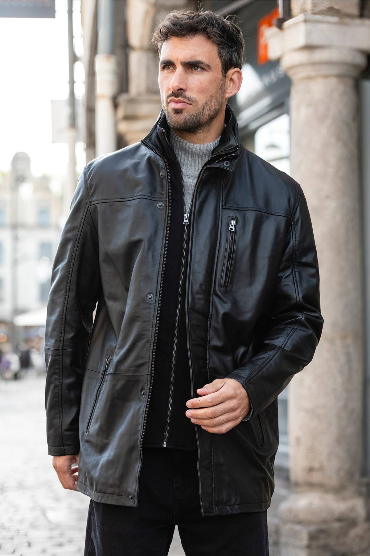 Black leather coat with removable cotton facing - Image n°7
