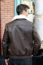 Timeless brown leather flight jacket - Image n°2