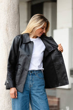 Lightweight black leather jacket with a shirt collar - Image n°7