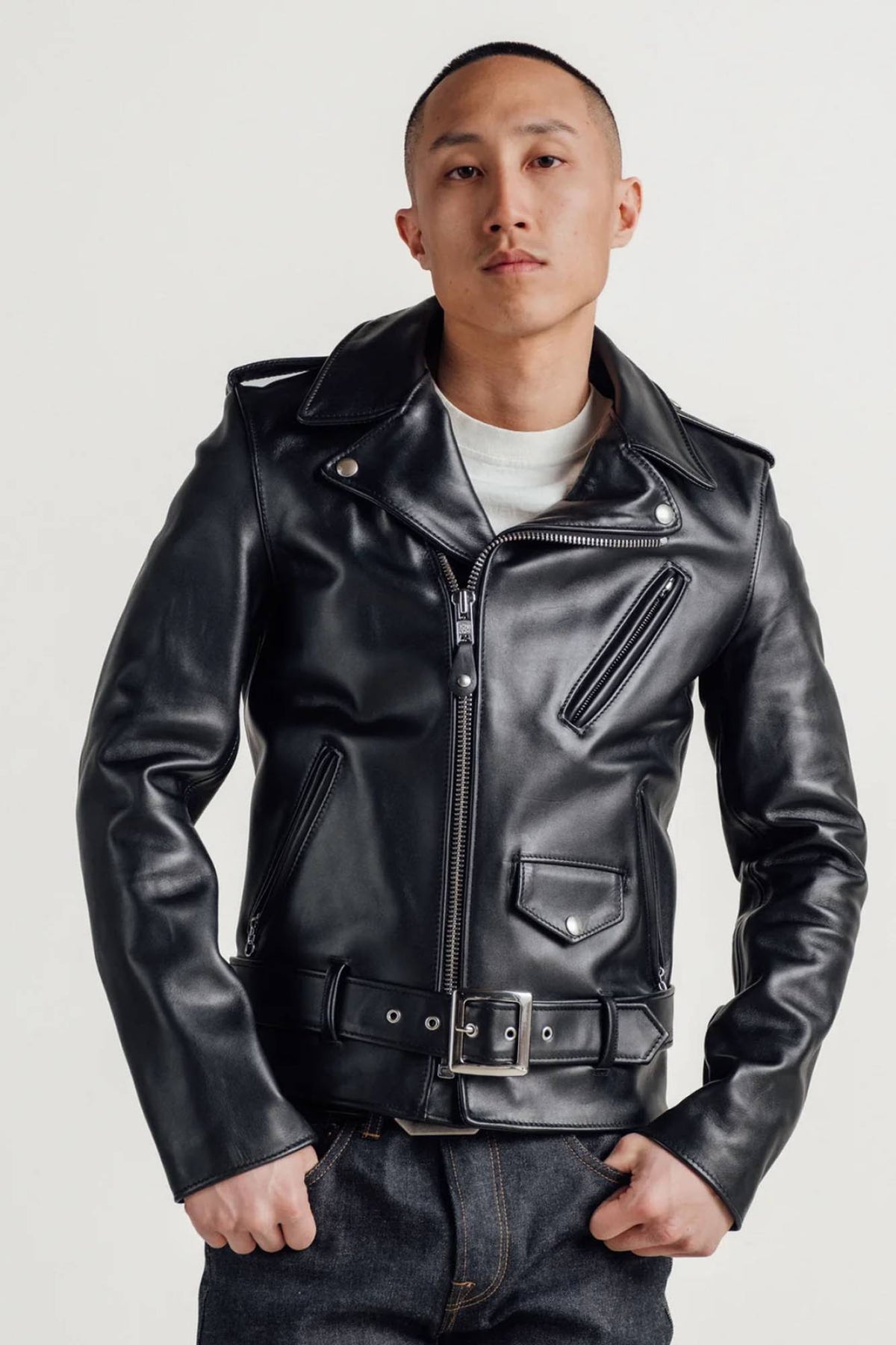 613S Slim Fit Perfecto® by Schott-black steerhide, slim, iconic. - Image n°2