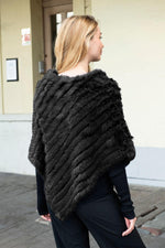 Oakwood poncho in woven rabbit - Image n°2