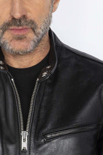 Cowhide leather and café racer style in Schott's LC940D biker jacket. - Image n°7