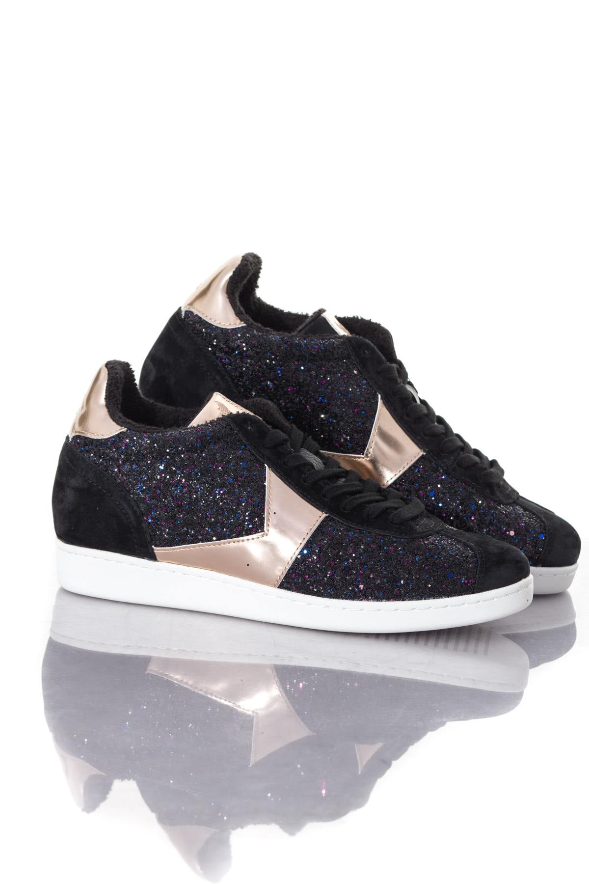 Wedge sneakers with sequins - Image n°1