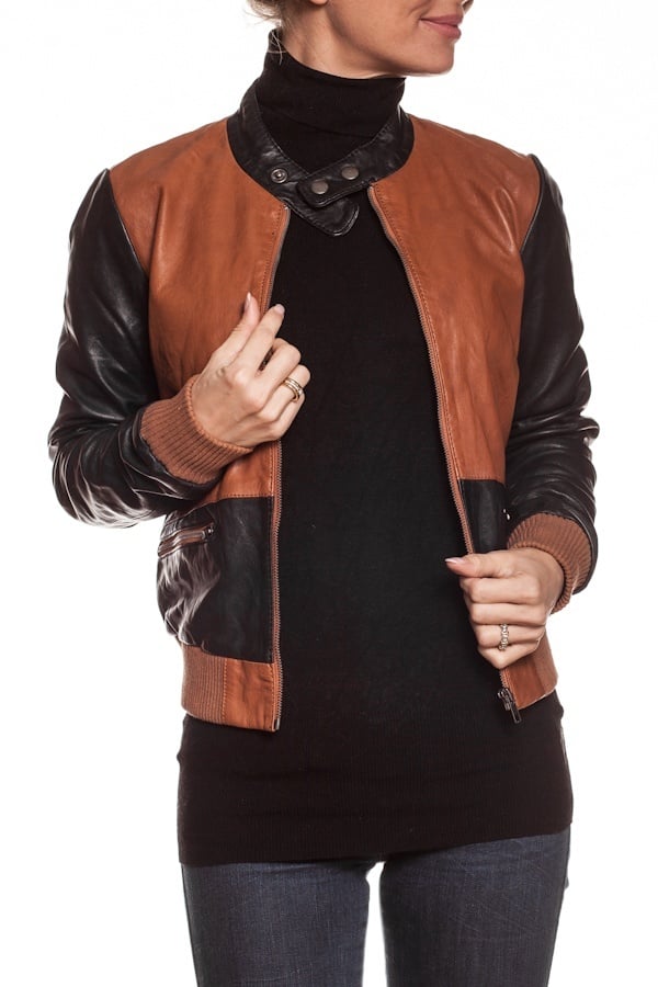 Vintage women's leather jacket MAI68 Black - Image n°1