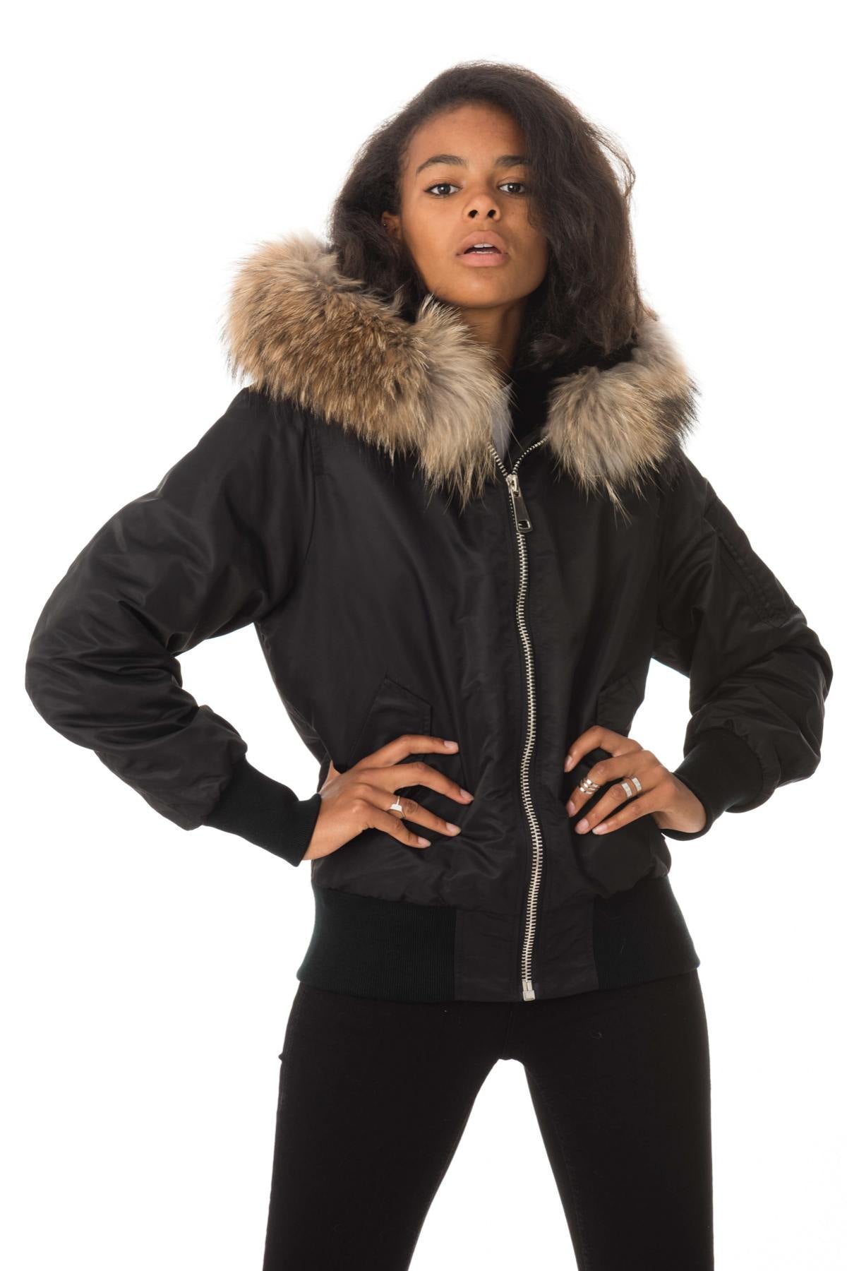 Bomber with fur hood - Image n°5