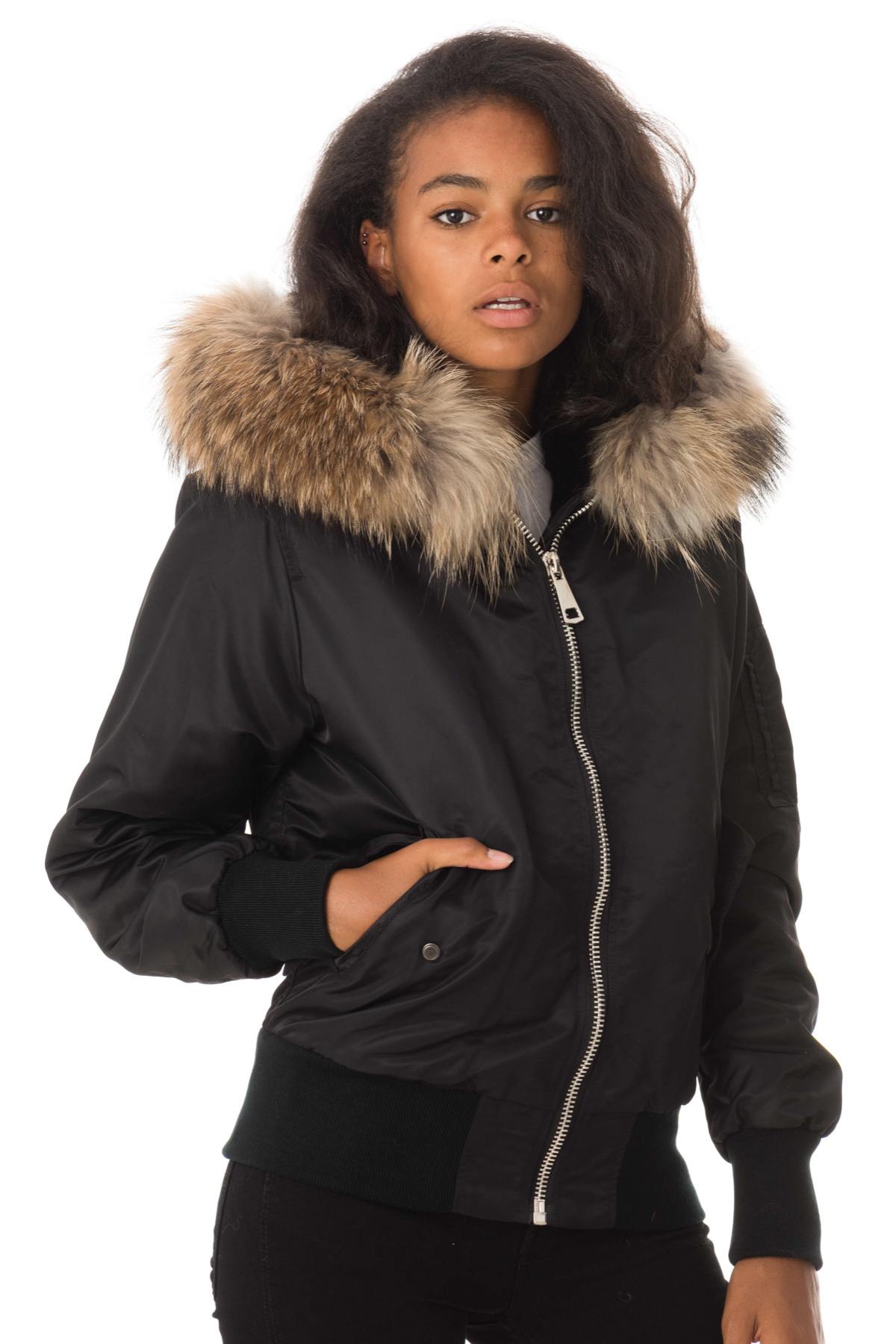 Bomber with fur hood - Image n°1