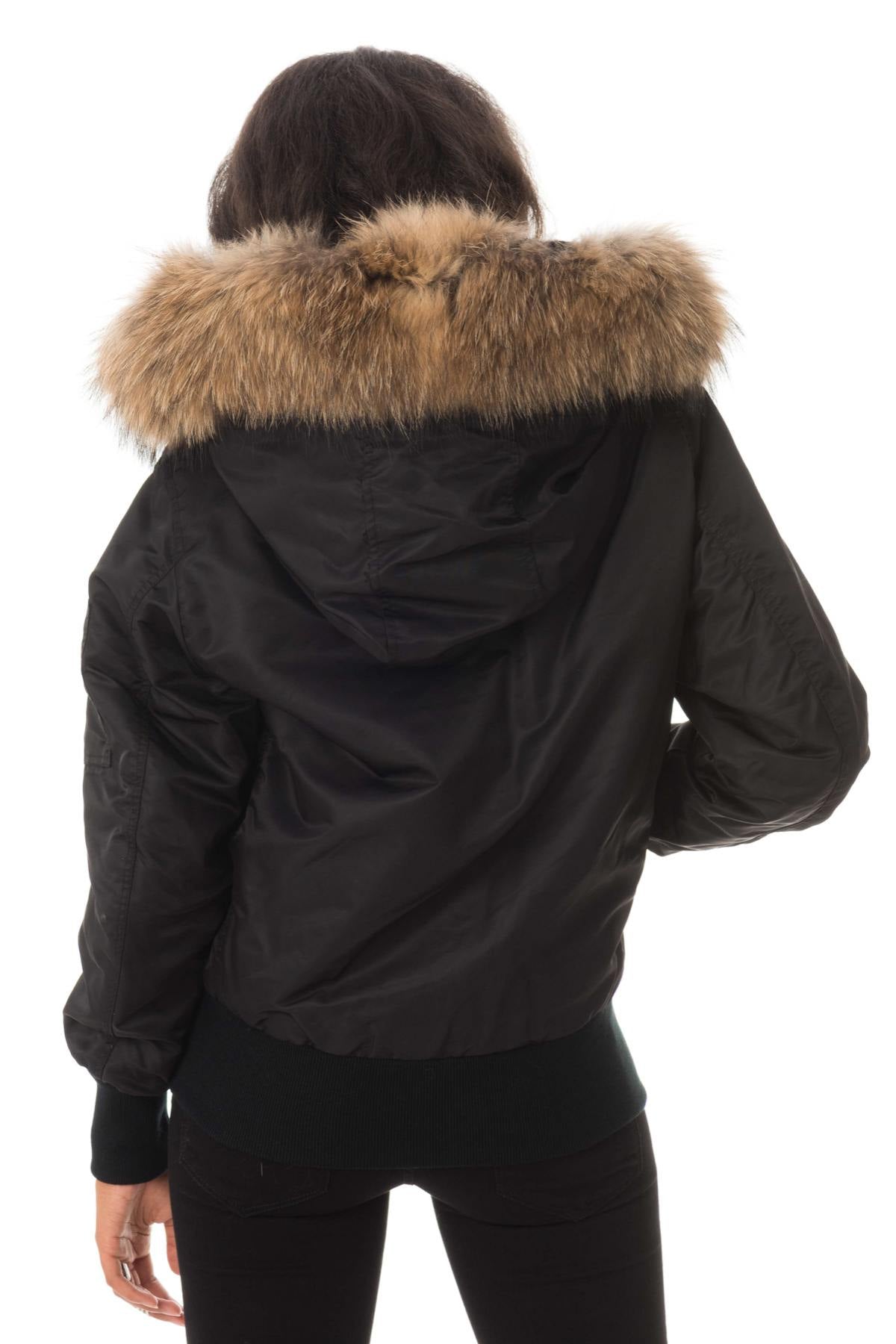 Bomber with fur hood - Image n°8