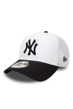 White and navy New Era cap - Image n°1