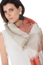 White and red checkered scarf - Image n°3