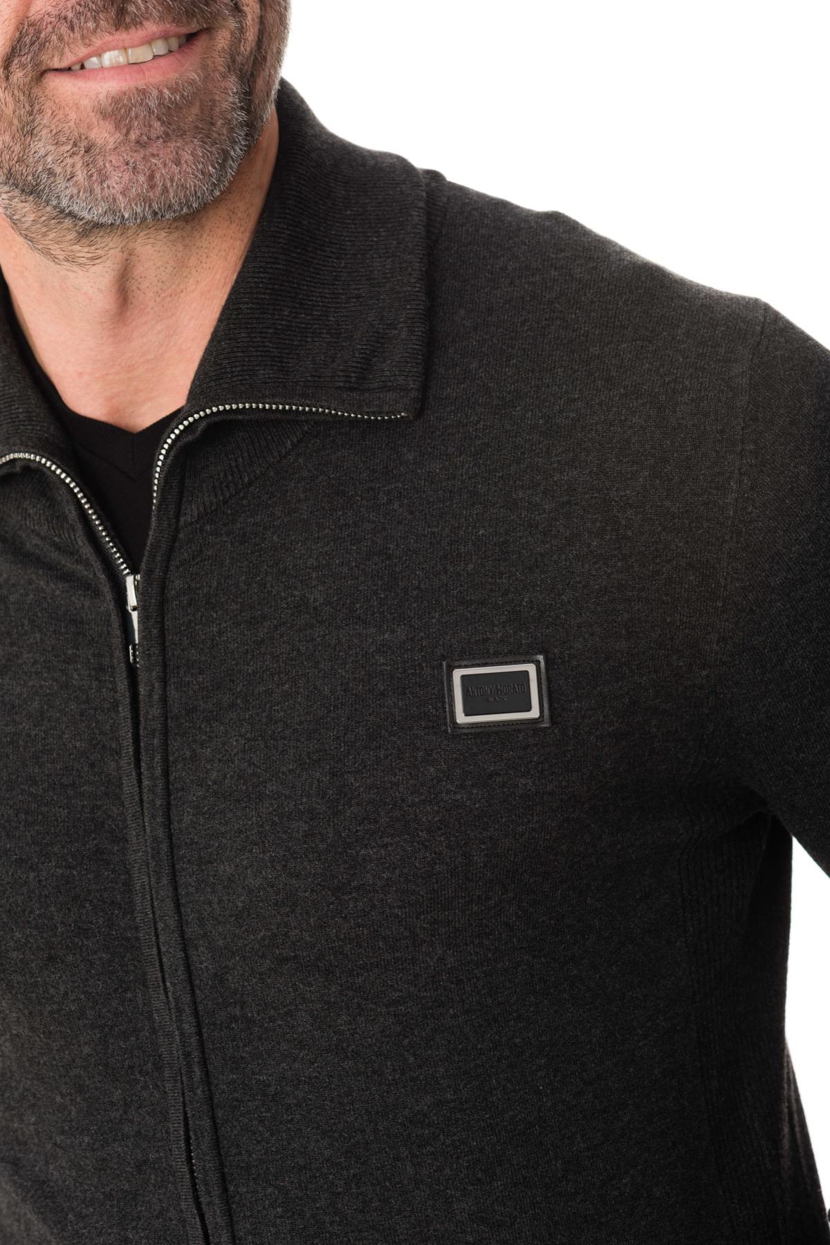 Charcoal high collar vest - Image n°5