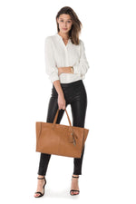 Tan leather shopper bag - Image n°2