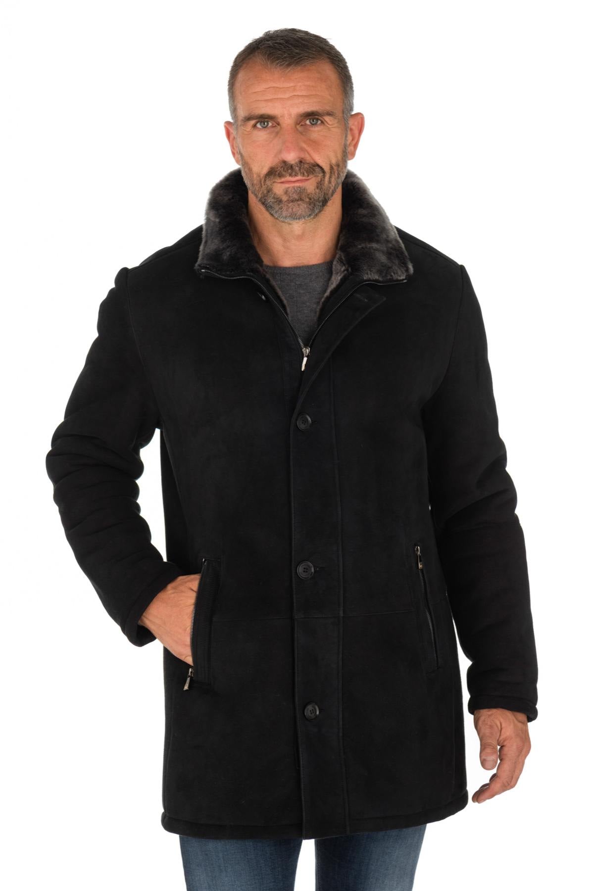Black shearling coat with gray interior - Image n°1